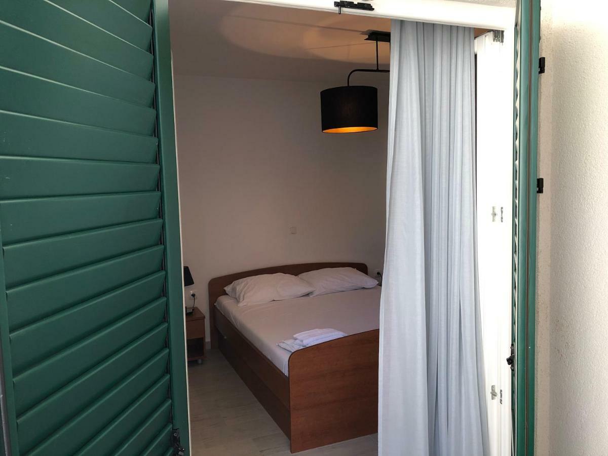 Adriatic House Lägenhet Novalja Exteriör bild